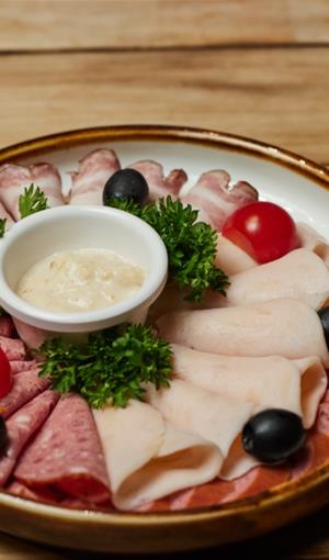 Мясная тарелка Мясная тарелка